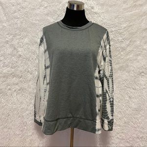 New Directions Women’s Gray Pullover Tie-Dye Long Sleeve Sweater